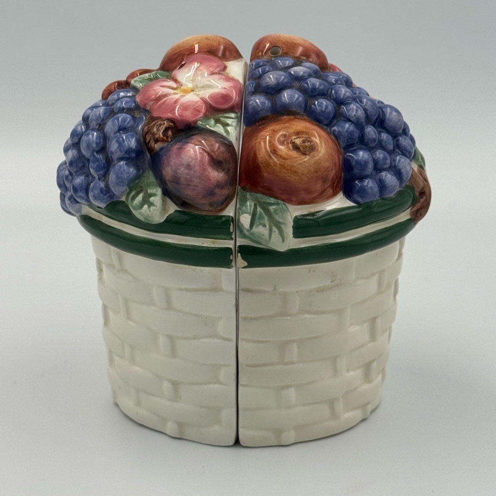 Noritake Market Day Fruit Basket Salt Pepper Set Vintage Kitchen Decor